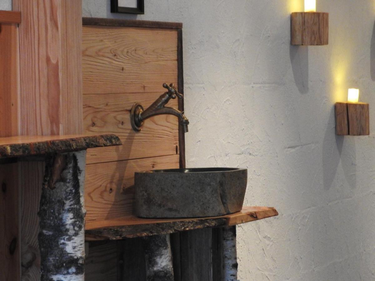 Ertlschweigerhaus Pension - Appartements - Zimmer Donnersbach Exteriör bild