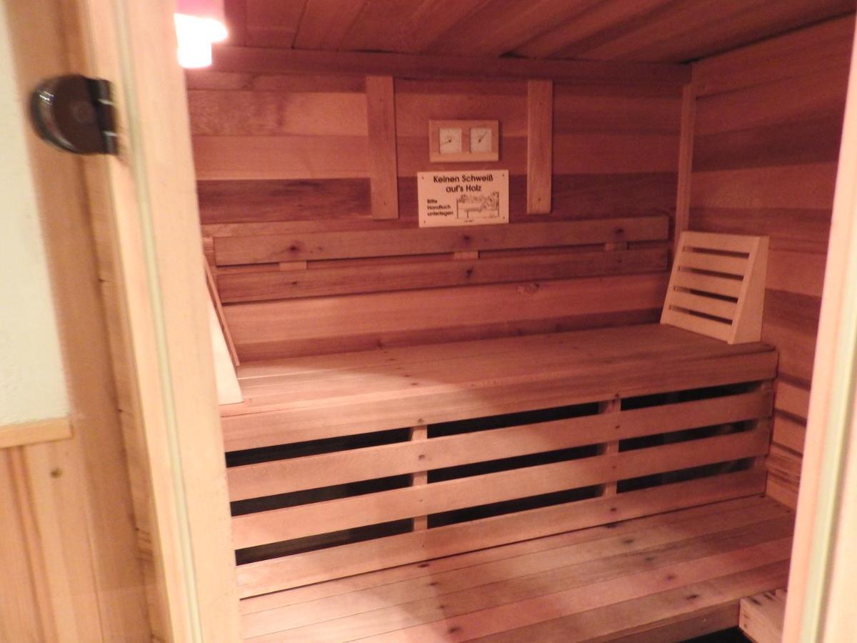 Ertlschweigerhaus Pension - Appartements - Zimmer Donnersbach Exteriör bild
