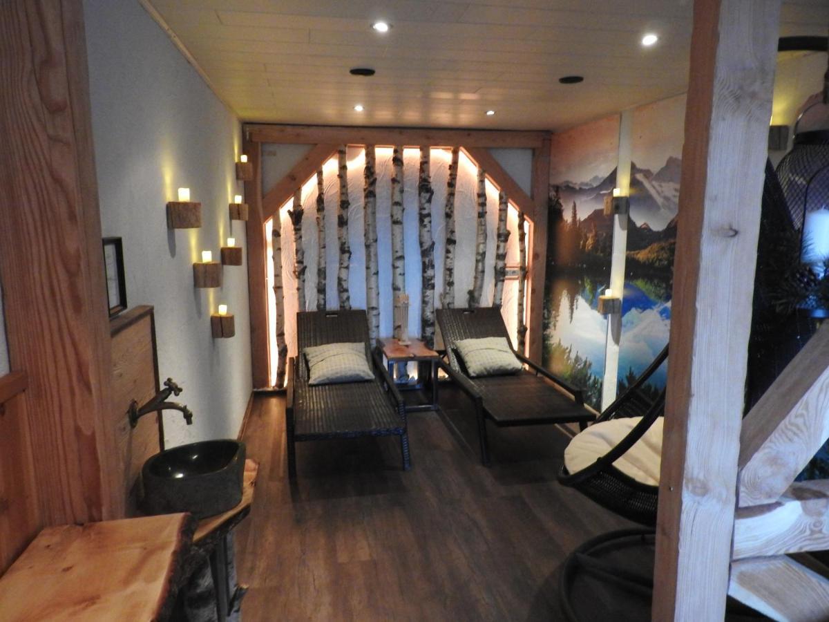 Ertlschweigerhaus Pension - Appartements - Zimmer Donnersbach Exteriör bild
