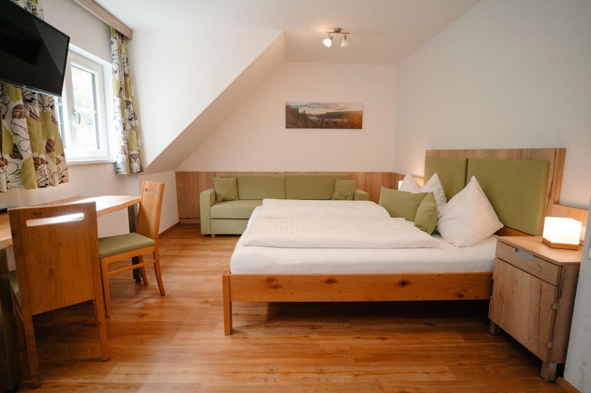 Ertlschweigerhaus Pension - Appartements - Zimmer Donnersbach Exteriör bild