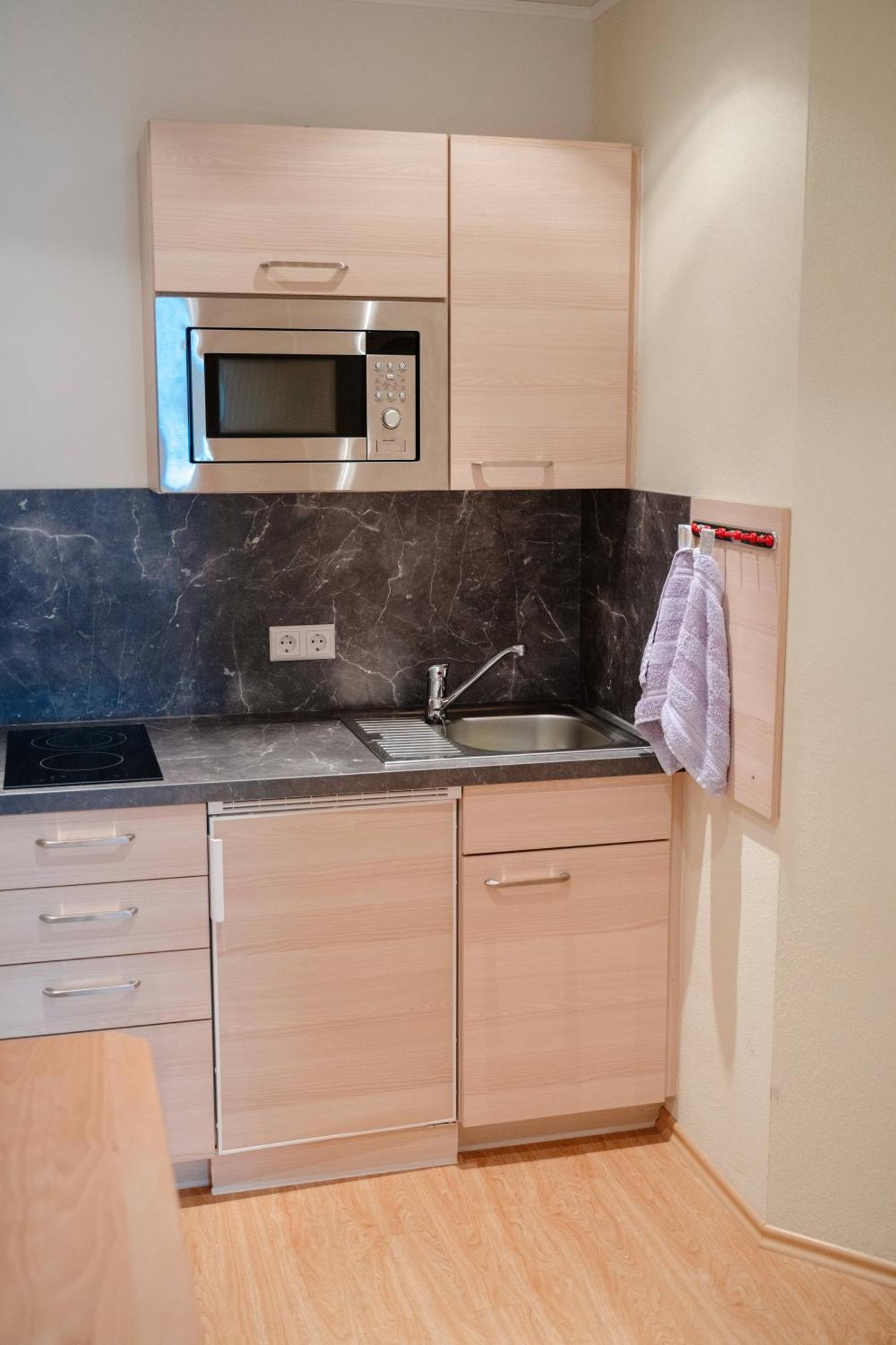 Ertlschweigerhaus Pension - Appartements - Zimmer Donnersbach Exteriör bild